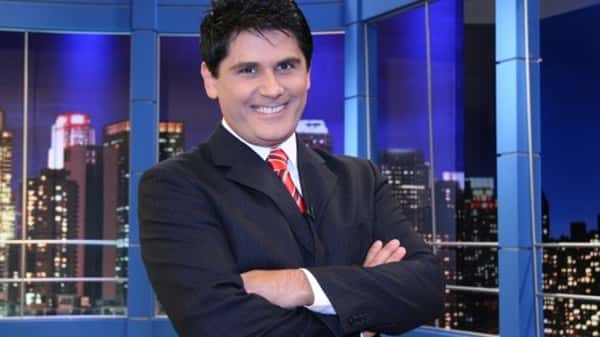 Jornalista tem participação cancelada no "Teleton" após ser contratado pela Record