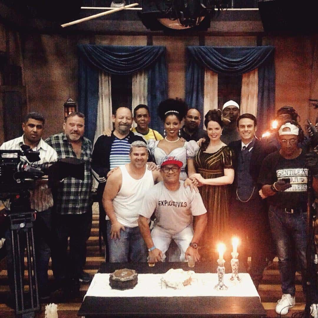 Elenco de "Escrava Mãe" será dispensado em novembro (Foto: Divulgação)