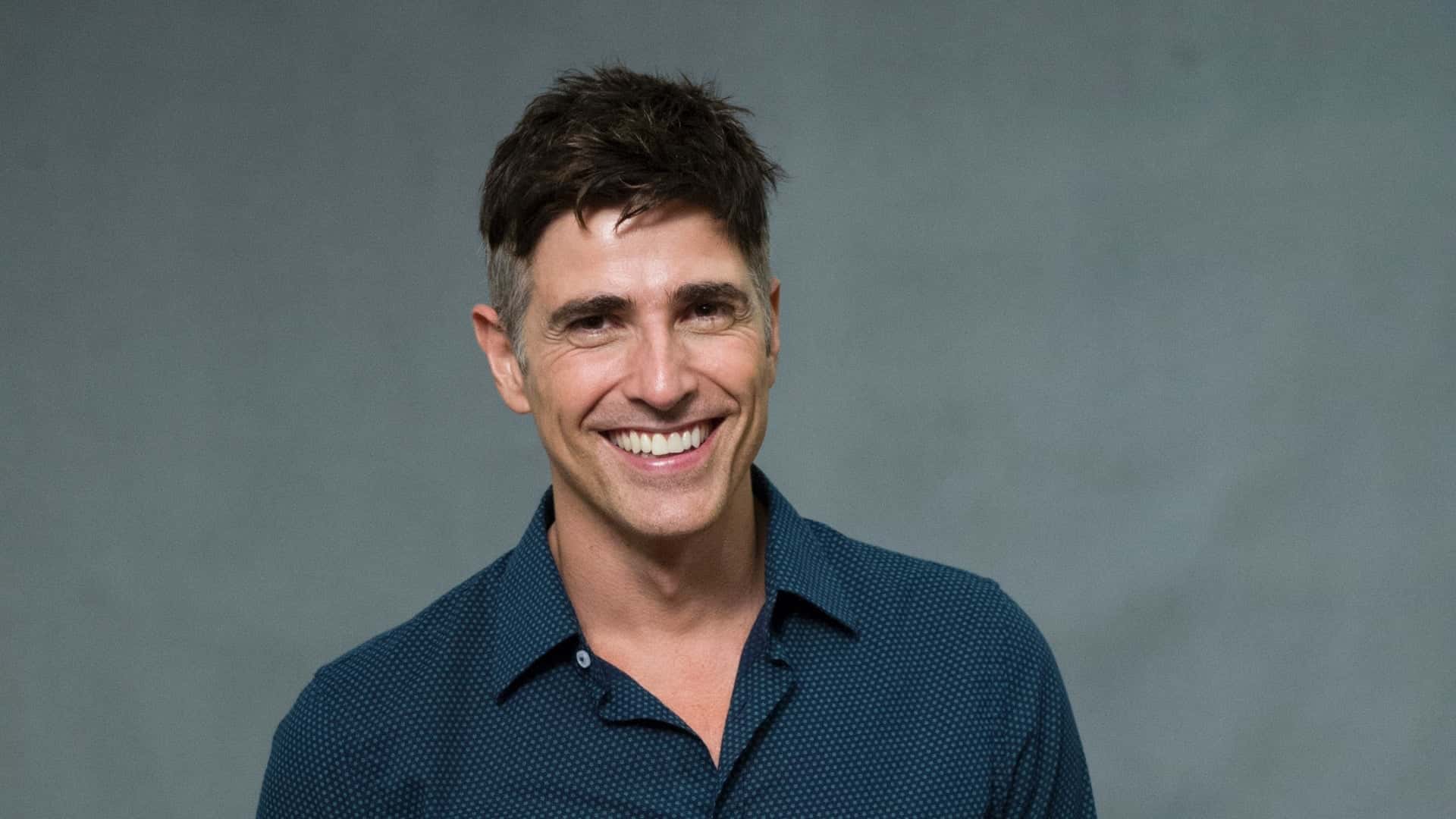 Reynaldo Gianecchini está na Africa (Foto: Divulgação/Globo)
