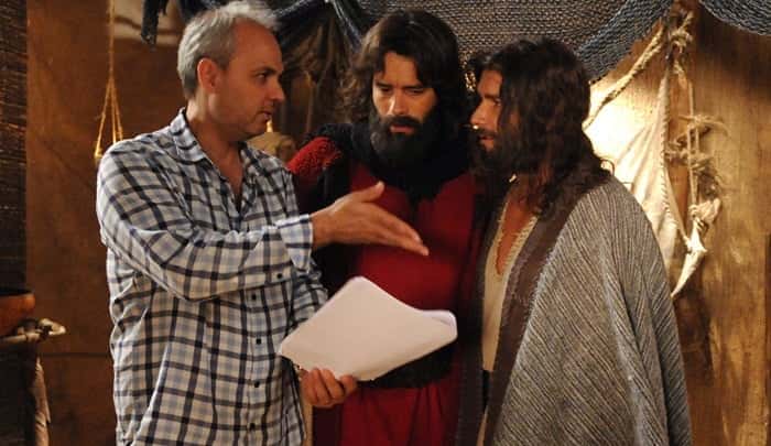 O diretor Alexandre Avancini e atores de "Os Dez Mandamentos" (Foto: Munir Chatack/Record)