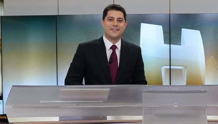 Evaristo Costa no "Jornal Hoje" (Foto: Globo/Zé Paulo Cardeal)