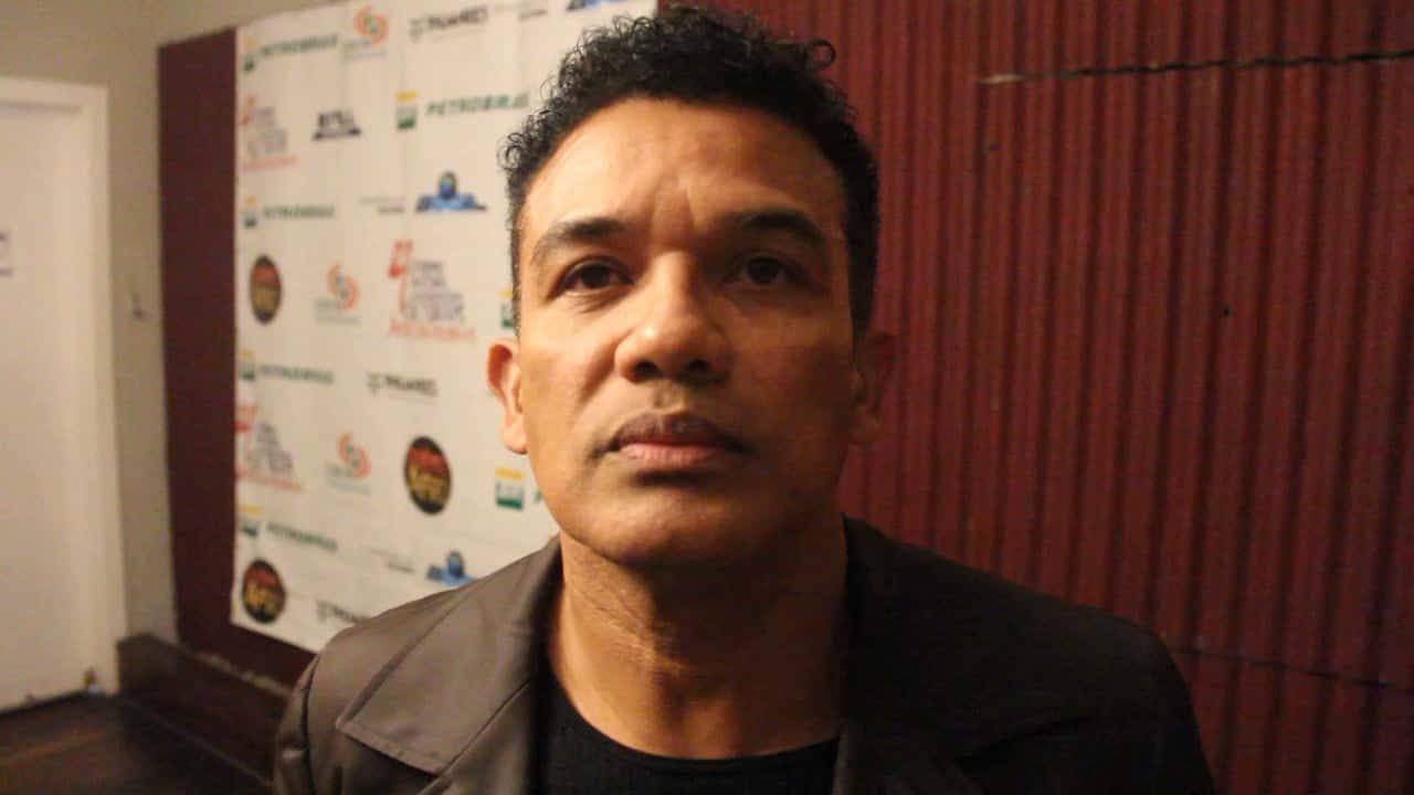 O ator Déo Garcez, que estará em Fuzuê, da Globo. (Foto: Reprodução / Internet)