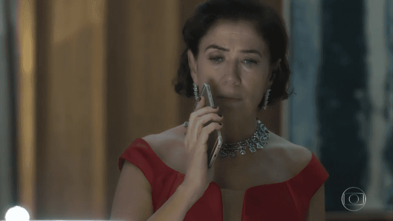 Valentina (Lília Cabral) em O Sétimo Guardião (Foto: Reprodução/Globo)