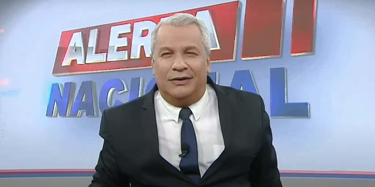 Sikêra Jr tem faturado mais do que a própria Luciana Gimenez (Foto: Reprodução / RedeTV!)