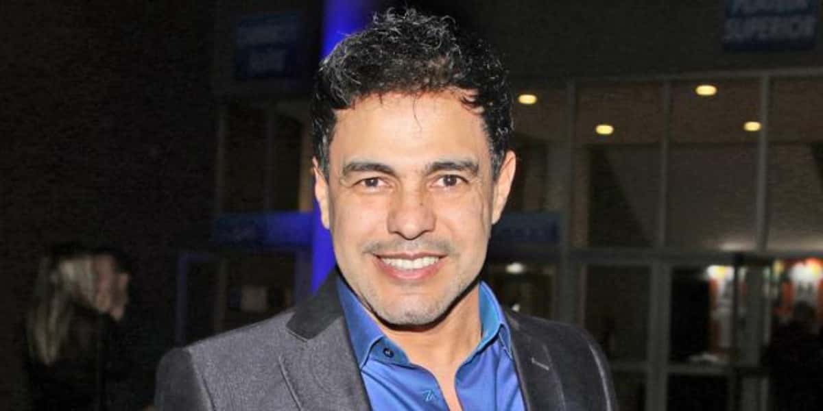 Zezé Di Camargo causou polemica ao ir a uma festa (Foto: AgNews)