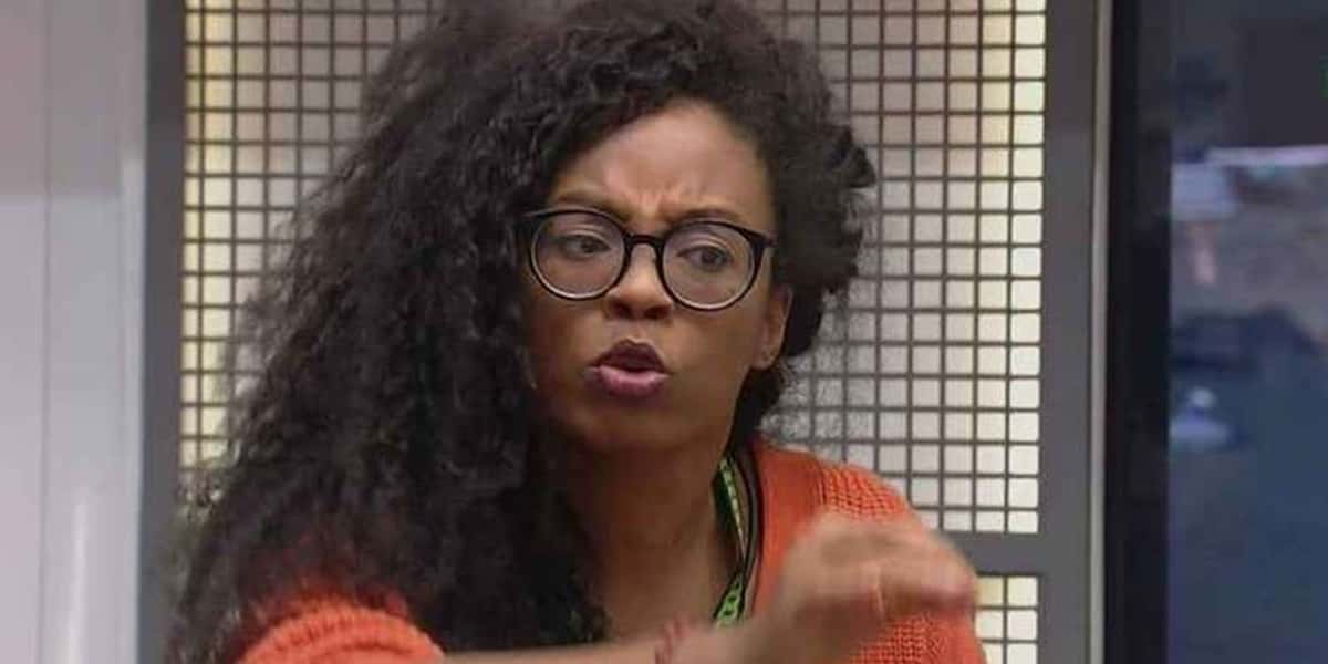 Lumena dá invertida em Lucas no BBB 21 (Foto: Reprodução / TV Globo)