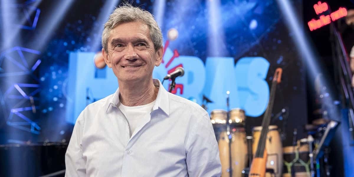 Serginho Groisman é apresentador do Altas Horas (Foto: Reprodução / TV Globo)