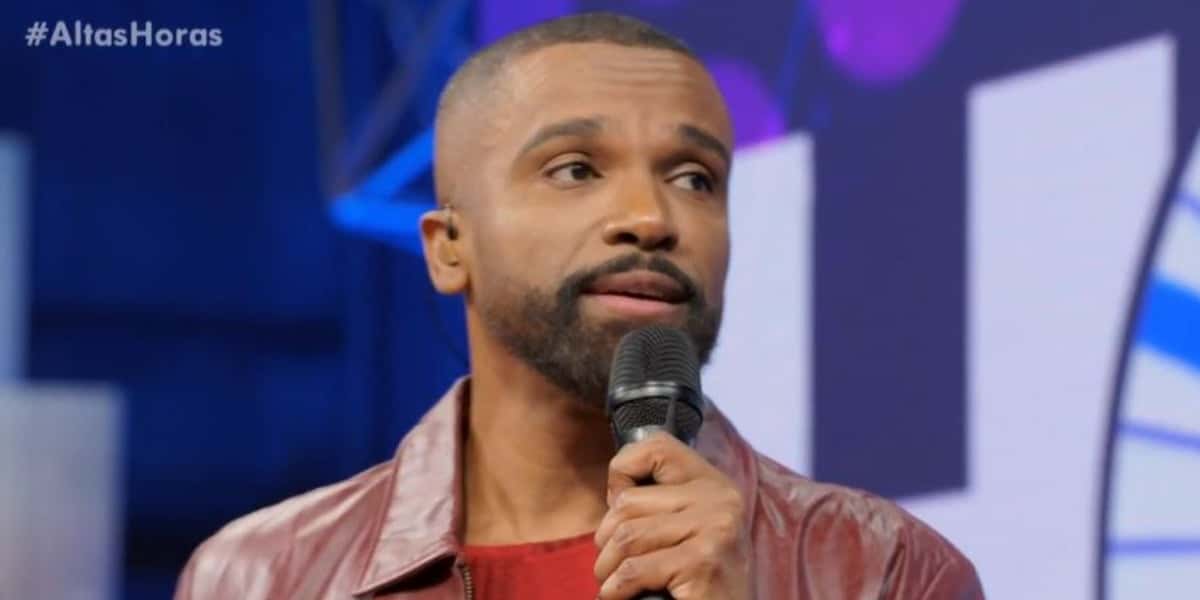 Alexandre Pires participou do "Altas Horas" (Foto: Reprodução/TV Globo)