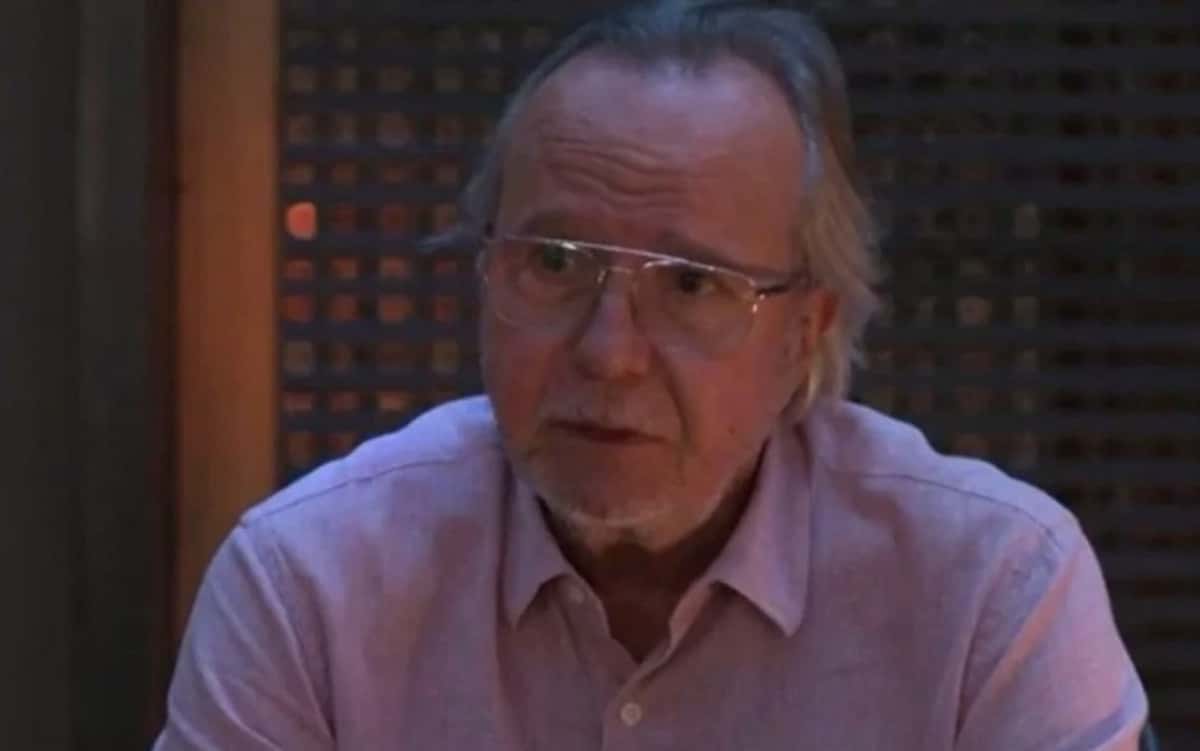 Daniel (Tato Gabus Mendes) desabafará com Celina (Ana Lucia Torre) sobre arrependimento em "Quanto Mais Vida, Melhor!" (Foto: Reprodução / Globo)