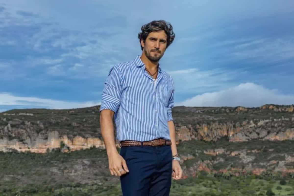 Tertulinho é o vilão de Mar do Sertão (Foto: Reprodução / Globo)
