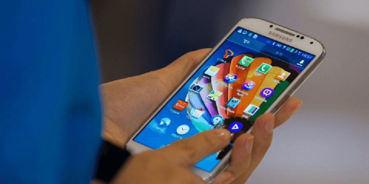 O fim de serviço da Samsung ao enviar ALERTA geral aos usuários (Foto: Reprodução/ Internet)