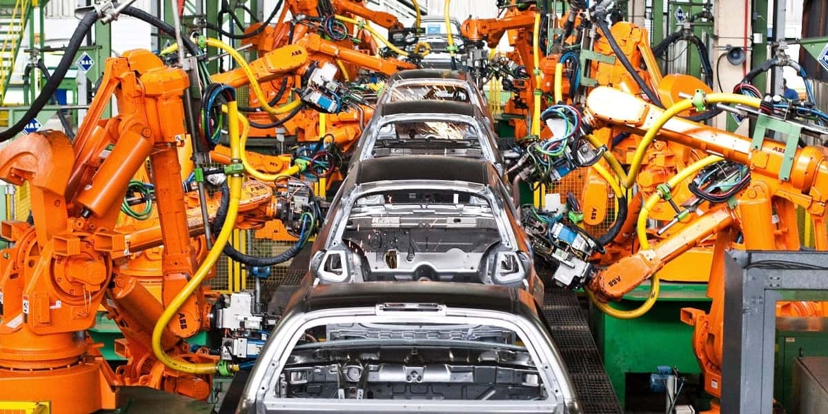 A situação vivida por montadora tradicional, que fechou 2 vezes (Foto: Divulgação/Ford)