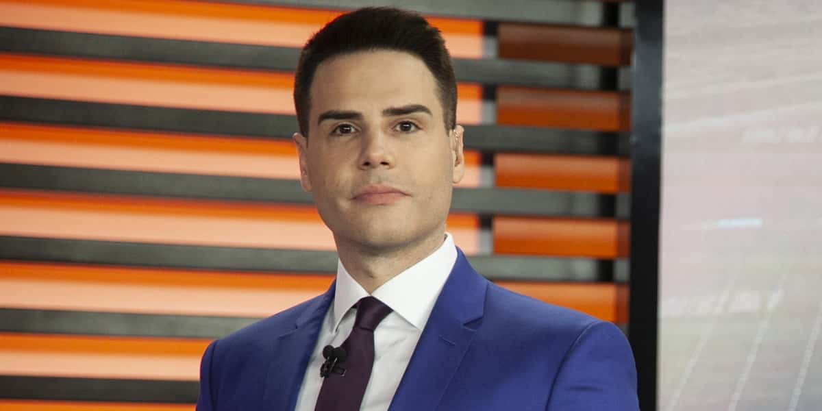 Luiz Bacci comanda o "Cidade Alerta" (Foto: Divulgação/Record)