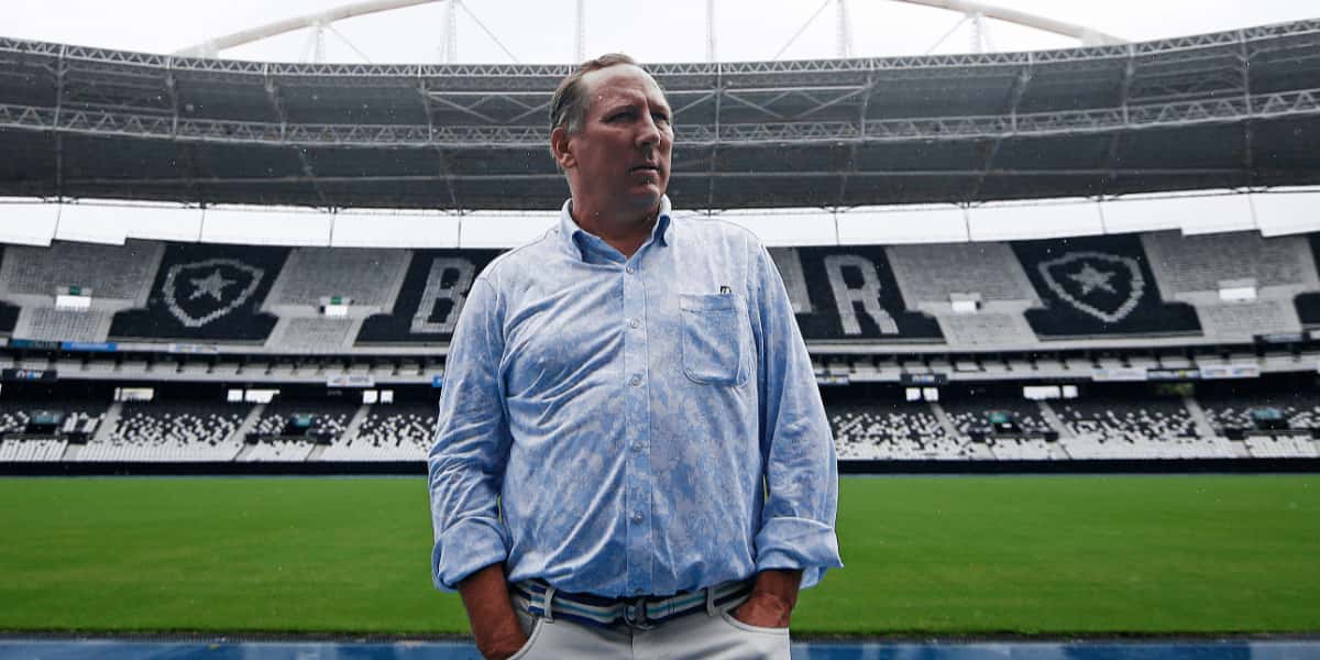 John Textor prometeu reforços ao Botafogo (Foto: Divulgação)