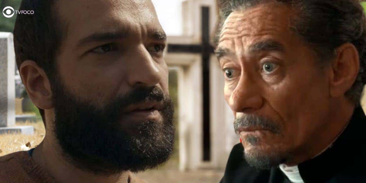 José Inocêncio (Humberto Carrão) e padre Santo (Chico Diaz) em Renascer (Foto: Reprodução / Globo / Montagem TV Foco)