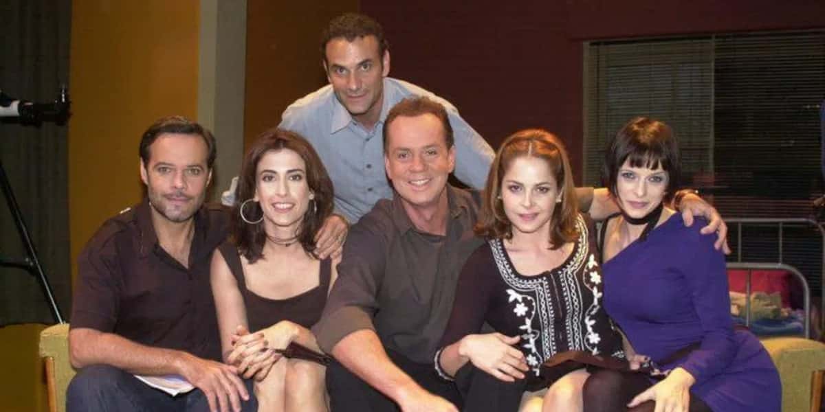 Elenco de Os Normais sofreram baixa com 3 mortes (Foto: Divulgação)
