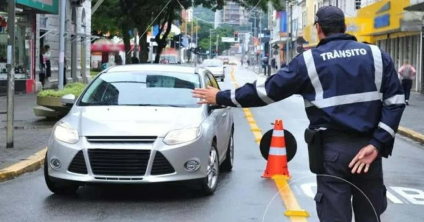 Multa severa e suspensão da CNH: Lei de trânsito (Foto: Divulgação)