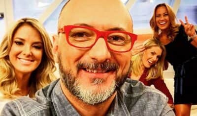 Imagem card com fundo