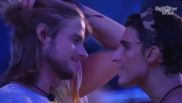 Daniel e Prior em festa do BBB20 (Foto: Reprodução)