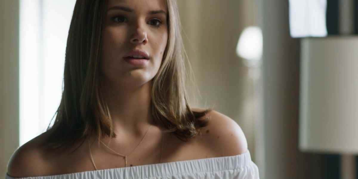 Camila é a protagonista de Pega Pega (Foto: Reprodução/Globo)