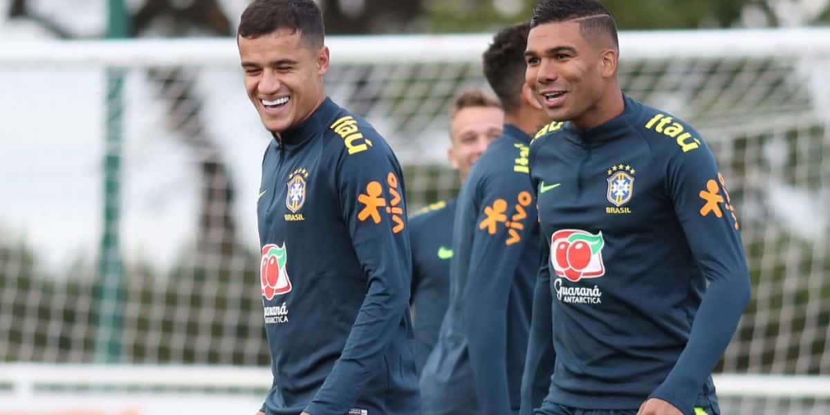 Treino da Seleção Brasileira no CT do Tottenham. Philippe Coutinho e Casemiro. Lucas Figueiredo/CBF