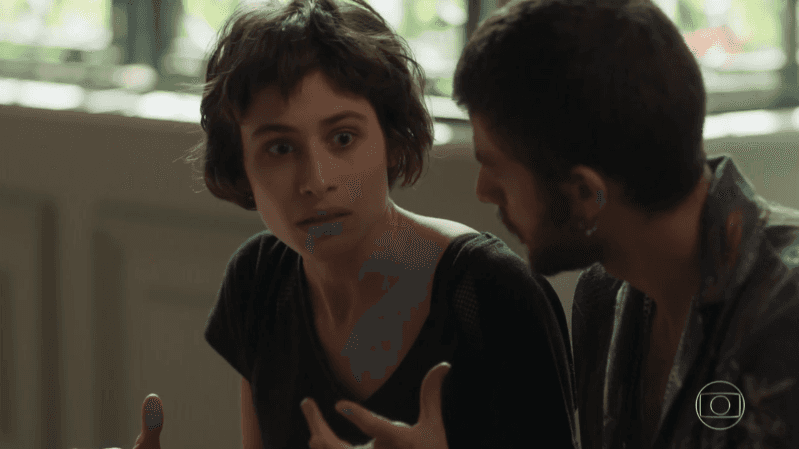 Manu (Luisa Arraes) e Ícaro (Chay Suede) em cena de Segundo Sol (Foto: Reprodução/Globo) Manu (Luisa Arraes) e Ícaro (Chay Suede) em cena de Segundo Sol (Foto: Reprodução/Globo)