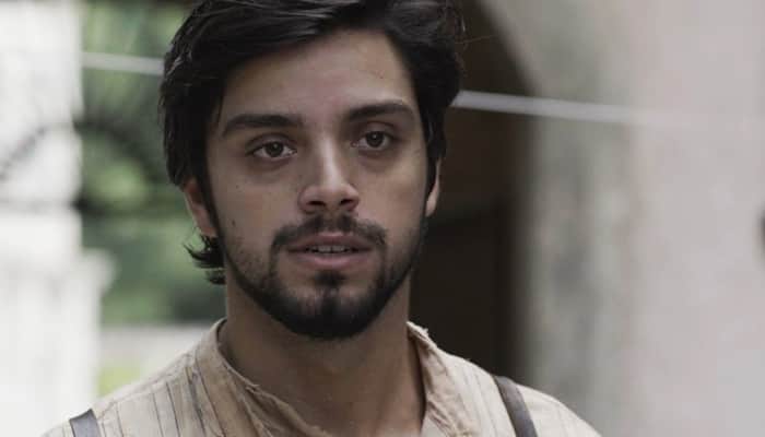 Ernesto (Rodrigo Simas) em cena de Orgulho e Paixão (Foto: Divulgação/Globo)