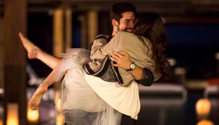 Samuca (Nicolas Prattes) e Marocas (Juliana Paiva) em O Tempo Não Para (Foto: Globo/Isabella Pinheiro) Samuca (Nicolas Prattes) e Marocas (Juliana Paiva) em O Tempo Não Para (Foto: Globo/Isabella Pinheiro)