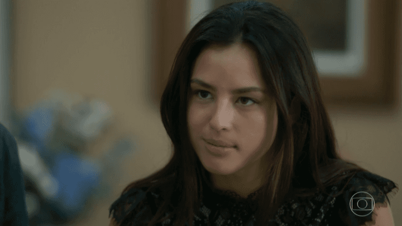 Laura (Yanna Lavigne) em cena de O Sétimo Guardião (Foto: Reprodução/Globo) Laura (Yanna Lavigne) em cena de O Sétimo Guardião (Foto: Reprodução/Globo)