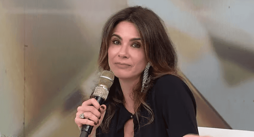 A apresentadora Luciana Gimenez no SuperPop da RedeTV! (Foto: Reprodução) A apresentadora Luciana Gimenez no SuperPop da RedeTV! (Foto: Reprodução)