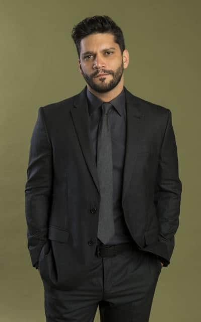 Armando Babaioff viverá o marido de Nana, de caráter duvidoso em Bom Sucesso (Foto: Divulgação) Armando Babaioff viverá o marido de Nana, de caráter duvidoso em Bom Sucesso (Foto: Divulgação)