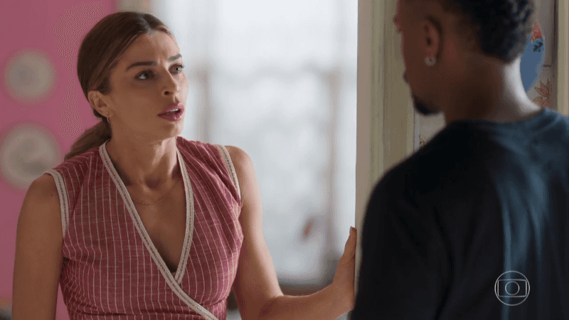 Paloma (Grazi Massafera) será abandonada por Ramon (David Junior) em Bom Sucesso (Foto: Reprodução/Globo) Paloma (Grazi Massafera) será abandonada por Ramon (David Junior) em Bom Sucesso (Foto: Reprodução/Globo)