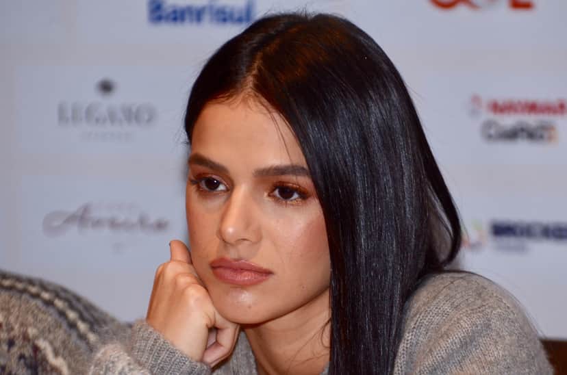 Bruna Marquezine foi pega na mentira durante reportagem (Foto: Eduardo Martins/ AgNews)