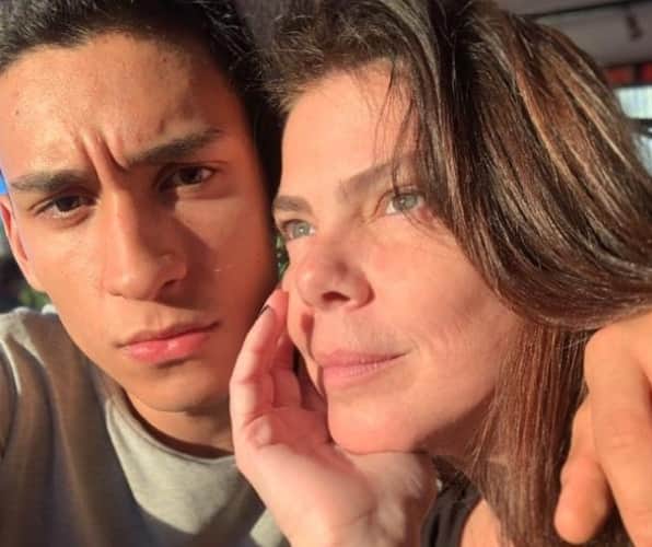 Gisele Fraga, Atthos Marques Gisele Fraga, Atthos Marques