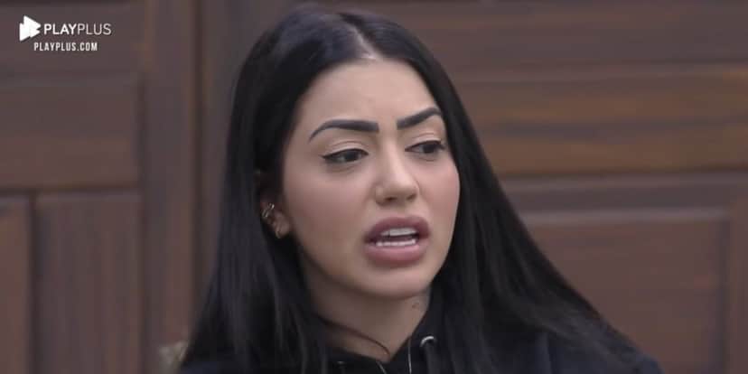 MC Mirella afirma que ex trocava sexo por Free Fire (Foto/PlayPlus) MC Mirella afirma que ex trocava sexo por Free Fire (Foto/PlayPlus)