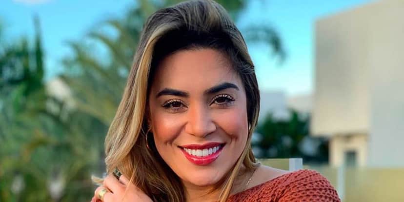 Naiara Azevedo surgiu com rosto inchado após viagem (Foto: Reprodução) Naiara Azevedo surgiu com rosto inchado após viagem (Foto: Reprodução)