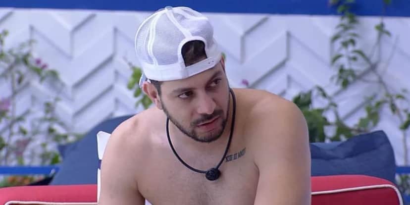 Caio detonou Juliette em conversa com Arthur no BBB 21 (Foto: Reprodução) Caio detonou Juliette em conversa com Arthur no BBB 21 (Foto: Reprodução)