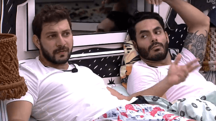 Caio e Rodolffo tiveram discussão no BBB21 (Foto: Reprodução)