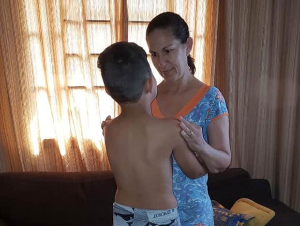 Filho de Eliza Samudio com a avó (Foto: Reprodução) Filho de Eliza Samudio com a avó (Foto: Reprodução)