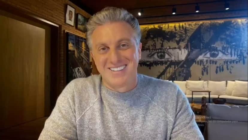 Luciano Huck no Conversa com Bial - Globo Luciano Huck no Conversa com Bial - Globo