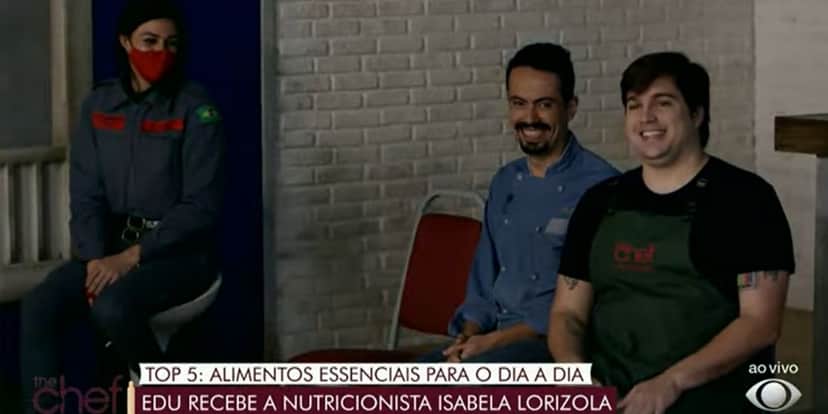 Assistente de Edu Guedes dá em cima de convidada, é expulso de estúdio e chef convoca RH: "Não sei o que dizer"