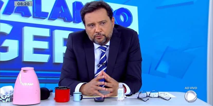 "Insuportável", Geraldo Luís faz duro desabafo durante o Balanço Geral e suplica para deixar estúdios da Record "Insuportável", Geraldo Luís faz duro desabafo durante o Balanço Geral e suplica para deixar estúdios da Record