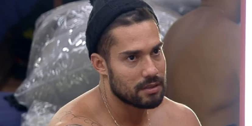 Bil Araújo reclama de desaparecimento de roupas íntimas (Foto: Divulgação)