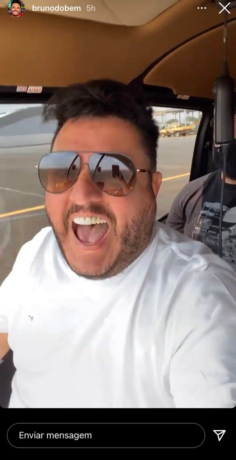 Bruno surge rodeado por rapazes, escancara lado oculto de Marrone e expõe separação do parceiro: "É melhor" Bruno surge rodeado por rapazes, escancara lado oculto de Marrone e expõe separação do parceiro: "É melhor"