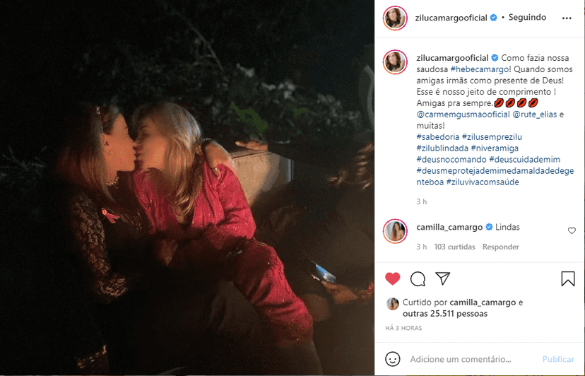 Zilu beija amiga na boca e fãs dizem que ela saiu do armário (Foto: Reprodução) Zilu beija amiga na boca e fãs dizem que ela saiu do armário (Foto: Reprodução)