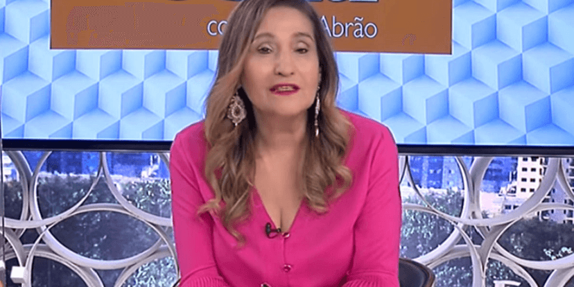 Sonia Abrão no A Tarde É Sua, da RedeTV! (Foto: Reprodução) Sonia Abrão no A Tarde É Sua, da RedeTV! (Foto: Reprodução)