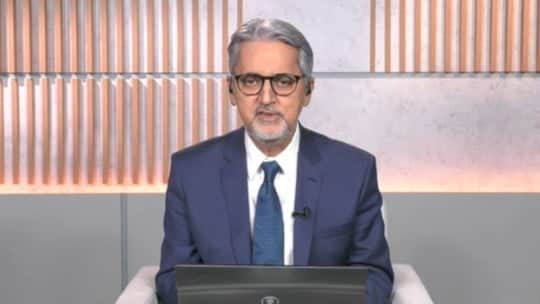 "Isso é um absurdo", Chico Pinheiro quebra protocolo no BDBR, surta na Globo e repórter explode: "Calma lá" "Isso é um absurdo", Chico Pinheiro quebra protocolo no BDBR, surta na Globo e repórter explode: "Calma lá"