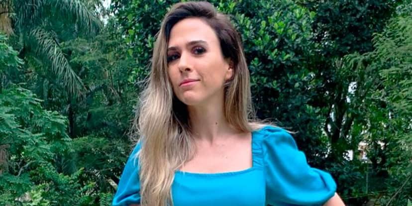 A humorista Tatá Werneck confessou sofrer ameaças após ter conversa íntima acessada por hacker