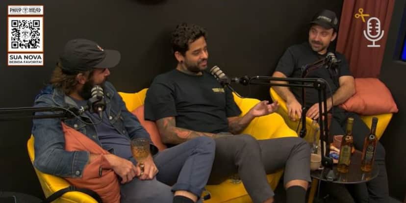Lucas Silveira, do Fresno, fez revelações sobre Chitãozinho e Xororó (Foto: Reprodução/YouTube) Lucas Silveira, do Fresno, fez revelações sobre Chitãozinho e Xororó (Foto: Reprodução/YouTube)