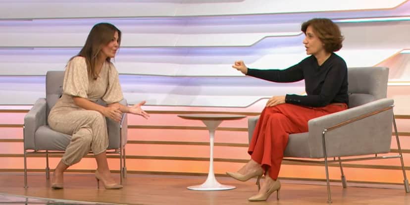 Miriam Leitão é interrompida por substituta de Ana Paula Araújo no BDBR e detona: "Eu vou acabar de falar"